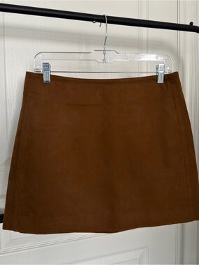 NWOT H&M Suede Feel High Waisted Mini Skirt